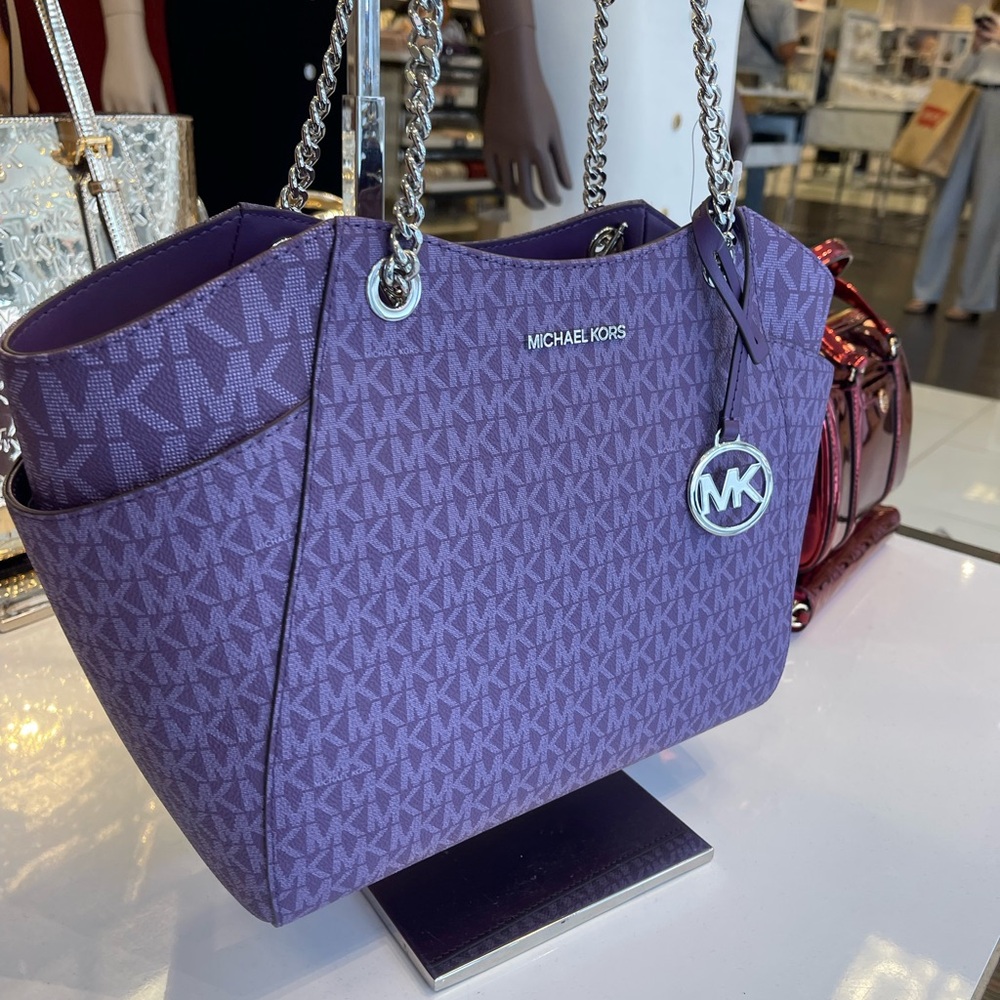 MICHAEL KORS 
Jet Set Travel Large Signature Chain Shoulder Tote Bag
Dark Purple - Picture 14 of 16